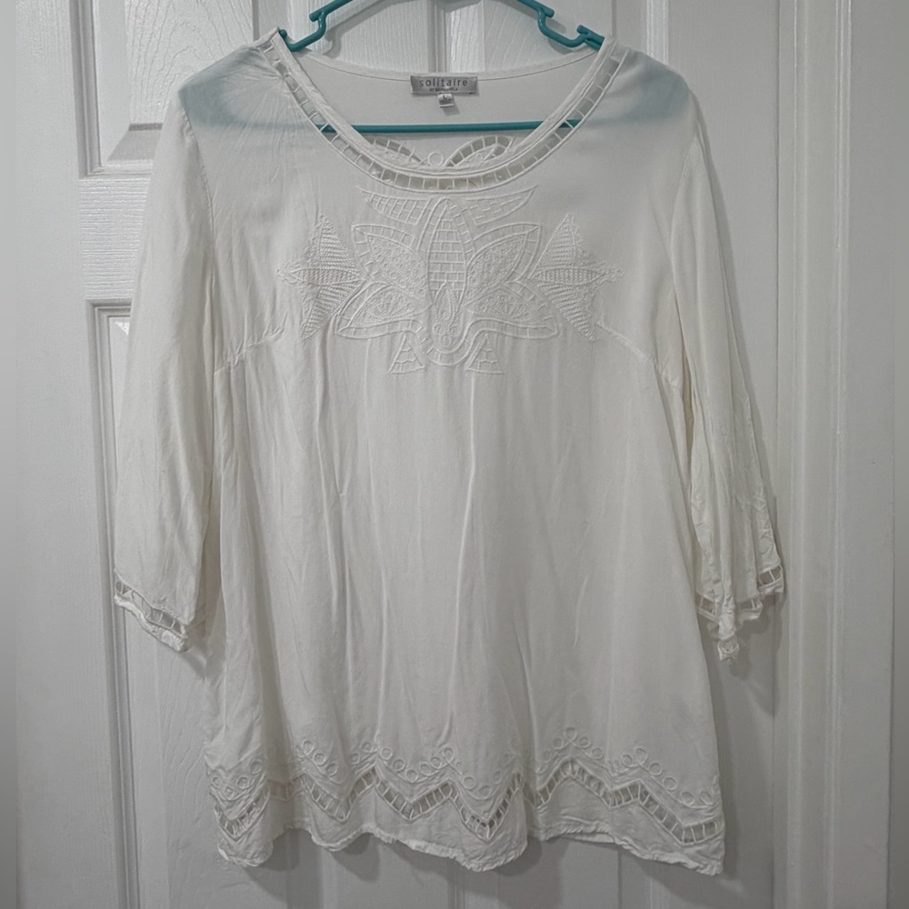 Solitaire by Ravi Khosla - Cream Embroidered Blouse